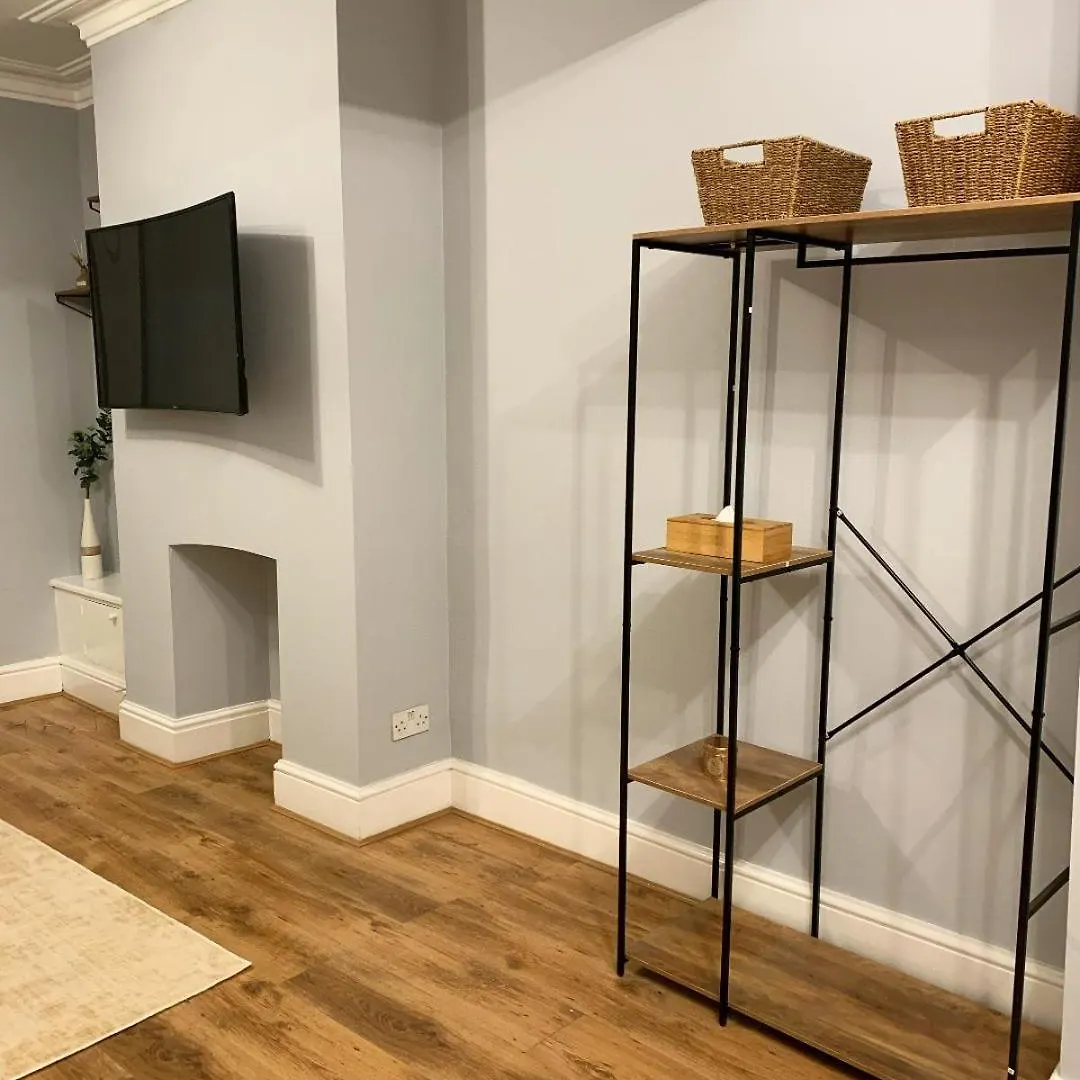 בית הארחה Cardiff Home בריטניה